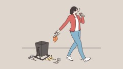 Громкая музыка, нецензурная брань, плевки в общественных местах. За что могут оштрафовать в Казахстане