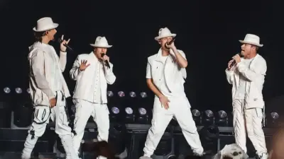 Боль после эйфории: как фанаты Backstreet Boys переживают отъезд кумиров