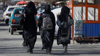 Афганским студенткам не разрешают сдавать вступительные экзамены в университет