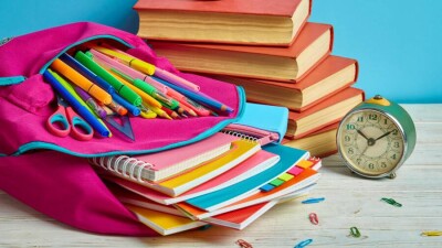 Что должно быть в портфеле у первоклассника и на сколько подорожали канцтовары