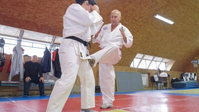 Чему не учат в школе. Или что делать, если на вас напали на улице