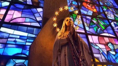 У Ватикана есть процедура для проверки сообщений о сверхъестественном. Правила стали строже