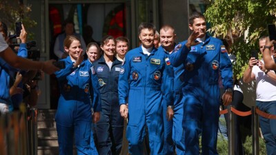 Зачем "Роскосмосу" и NASA перекрёстные полёты и при чём тут артисты МХТ