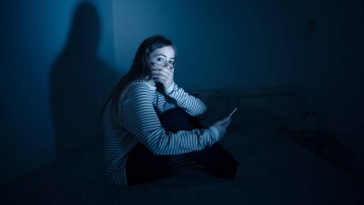Кибербуллинг отличается доступностью в любое время и в любом месте, а также анонимностью агрессоров
