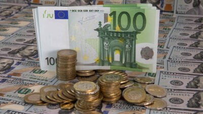 С октября-ноября может произойти укрепление курса тенге