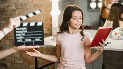 Когда в коммуникации проекта присутствуют известные актёры, аудитория это воспринимает как знак качества