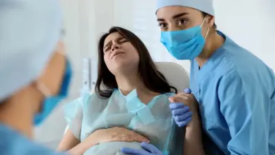 Платные роды в Казахстане: зачем женщины платят за то, что гарантировано бесплатно