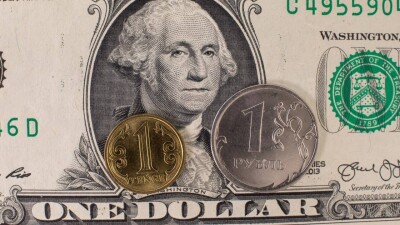 Правительству придётся принимать необычные меры, чтобы иностранцы "не пылесосили" валюту из Казахстана