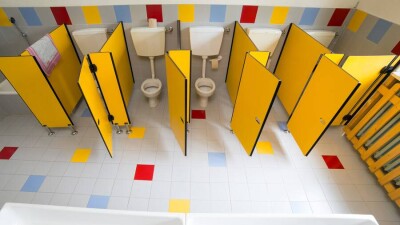 Как устраняют недочёты новой школы в Талгаре