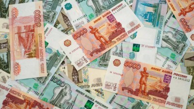 Оторвавшись от доллара, рубль стал неконвертируемой валютой с непонятной стоимостью