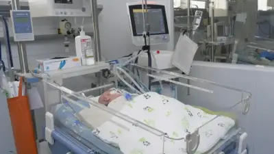 Где работают волшебники с золотыми руками и сердцами. Как в Алматы спасают младенцев