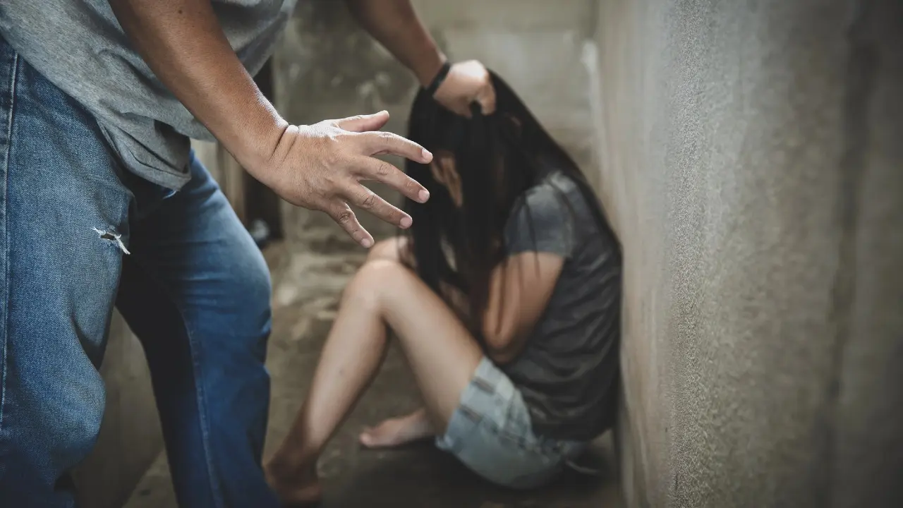 Побои за неидеальный быт и токал как пропуск в рай. В какой момент мужчина превращается в монстра