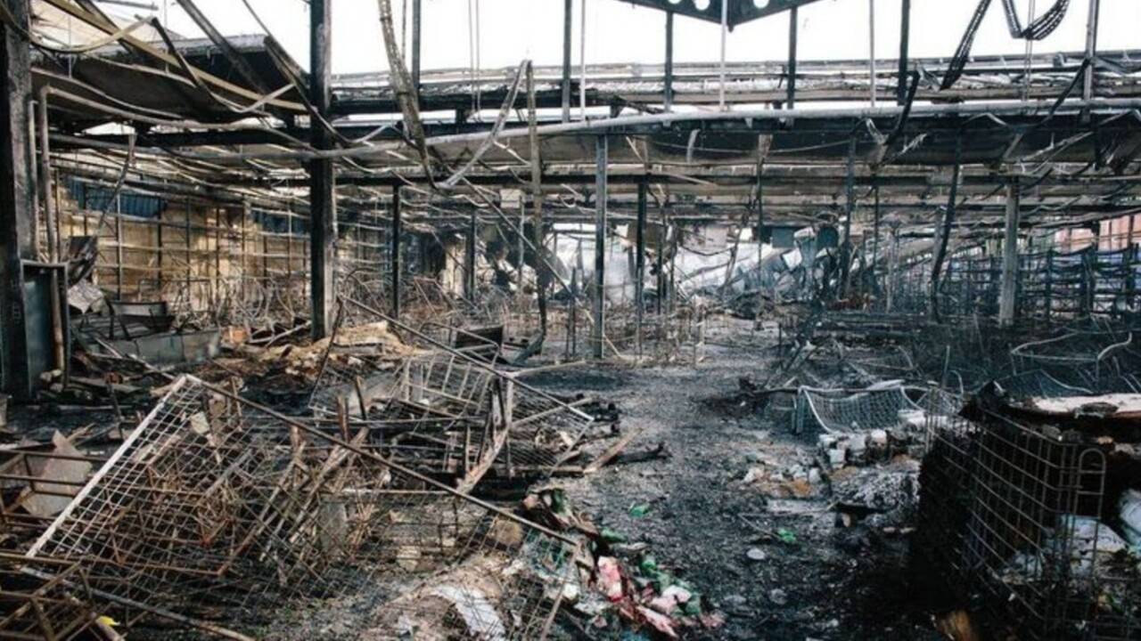 ТЦ "Эпицентр" в Харькове после ракетного удара