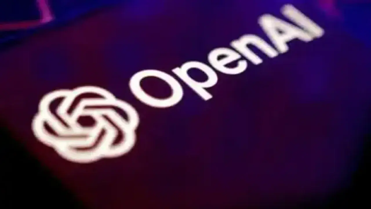 OpenAI обещает разрешить эротику в ChatGPT. Но только для взрослых