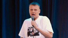 Суд Беларуси приговорил стендап-комика Славу Комиссаренко к шести годам колонии