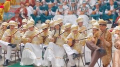 127 тысяч столичных школьников и студентов одновременно исполнили казахские кюи