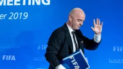 УЕФА и футбольные конфедерации Азии и Северной Америки хотят вынести вотум недоверия главе ФИФА