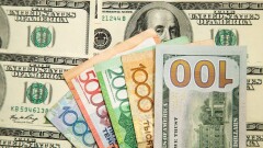 Стоит ли ждать ослабления тенге к осени, рассказали эксперты