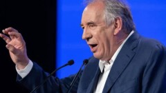 Во Франции назначили третьего премьер-министра за год