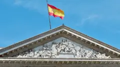 Парламент Испании отклонил два правительственных указа. Премьер объявил досрочные выборы