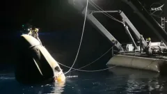 Экипаж с заболевшим астронавтом досрочно вернули из космоса