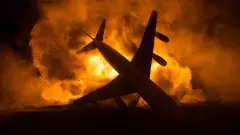 Самолёт с пассажирами разбился на шоссе в США
