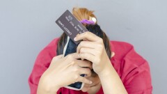 Казахстанцам рекомендуют не проводить банковские операции с помощью общественного Wi-Fi