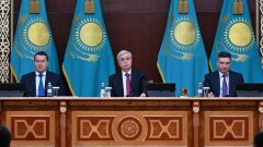 Токаев о выросших ценах на ГСМ: Средства не должны идти на увеличение доходов посредников