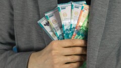 "Попросили взять кредит". Менеджеры банков и их сообщники обманули своих знакомых на 340 млн тенге в Шымкенте