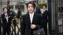 Ещё одна сумочка Chanel: жене экс-президента Южной Кореи увеличили тюремный срок