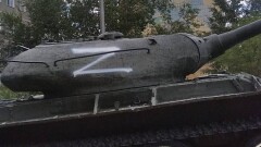 Вандала, исписавшего военный мемориал буквами Z, отправили под арест на неделю
