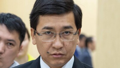 Депутат Аймагамбетов раскритиковал Минздрав за идею повысить отчисления по ОСМС