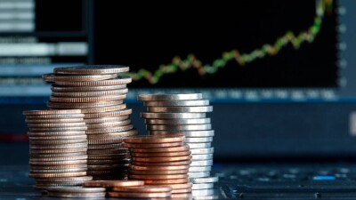 Российские инвесторы скупают тенге: объёмы торгов с казахстанской валютой на Мосбирже бьют рекорды