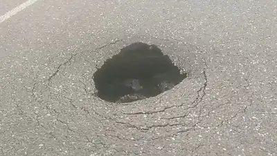 Метровая дыра образовалась посреди трассы в Жамбылской области
