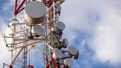 Качество связи в России может откатиться до уровня поздних 90-х из-за ухода Ericsson и Nokia