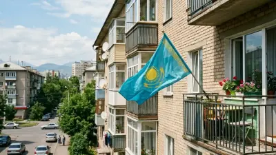 Флаг на балконе как "поддержка снизу": правила использования госсимволов хотят изменить в Казахстане