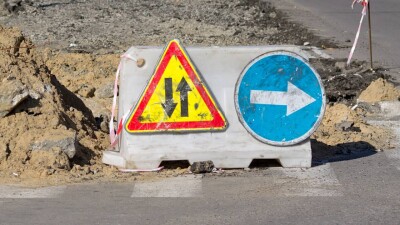 Участок проспекта Сейфуллина в Алматы перекроют до 10 августа. Проехать можно будет по реверсивным полосам