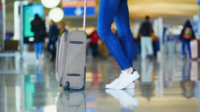 Почему казахстанцы отправляются на заработки в Россию, а не в Европу