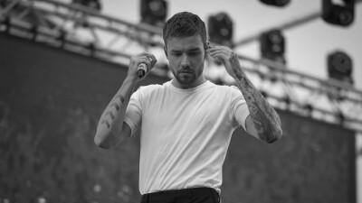 Экс-солист группы One Direction погиб после падения с балкона