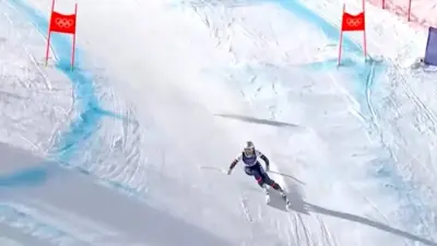 Легендарная горнолыжница Линдси Вонн вернулась на Олимпиаду в 41 год, упала и сломала ногу