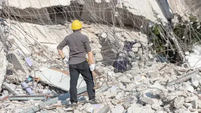 Рухнувший небоскрёб в Бангкоке: тайскому магнату и китайской госкорпорации предъявили обвинения