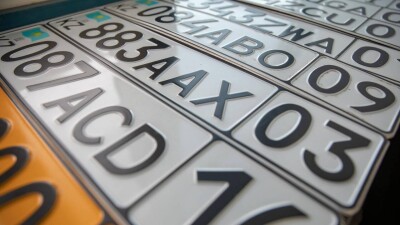 Поток владельцев иностранных авто в спецЦОНах Алматы увеличился
