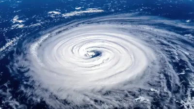 Супертайфун затопил Гонконг и унёс жизни на Тайване и Филиппинах