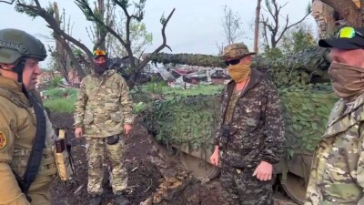 Глава ЧВК "Вагнер" объявил о выводе своих подразделений из Бахмута