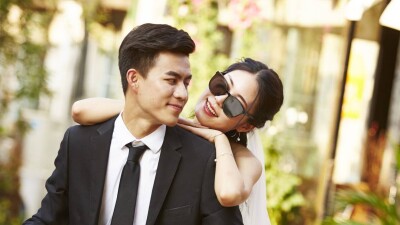 В одном из уездов Китая молодым девушкам будут платить за то, что они выходят замуж