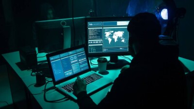 Выборы премьер-министра Великобритании отложили из-за риска хакерской атаки