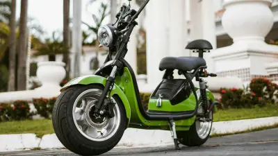 Нужно ли регистрировать электромопеды в Казахстане