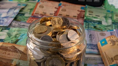 Высокие темпы инфляции вызывают тревогу почти у всех казахстанцев – опрос