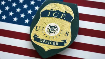 Агент ICE выстрелил в ногу венесуэльцу в Миннеаполисе: в городе снова вспыхнули протесты