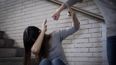 В Конаеве студентку избили до смерти и пытались сжечь: виновным вынесли приговор